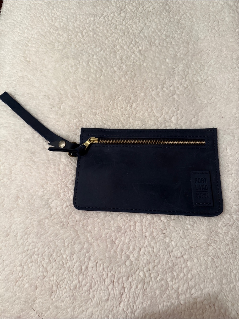 Portland Leather very Navy Leather Wristlet Pouch with Zip